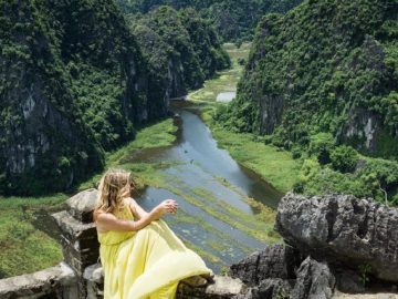 Hoa Lu - Tam Coc - Mua Cave 1 Day Tour